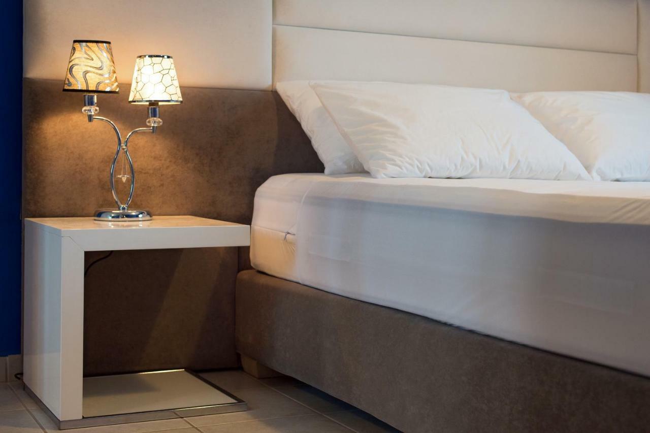 Corfu City Design Residence Bagian luar foto