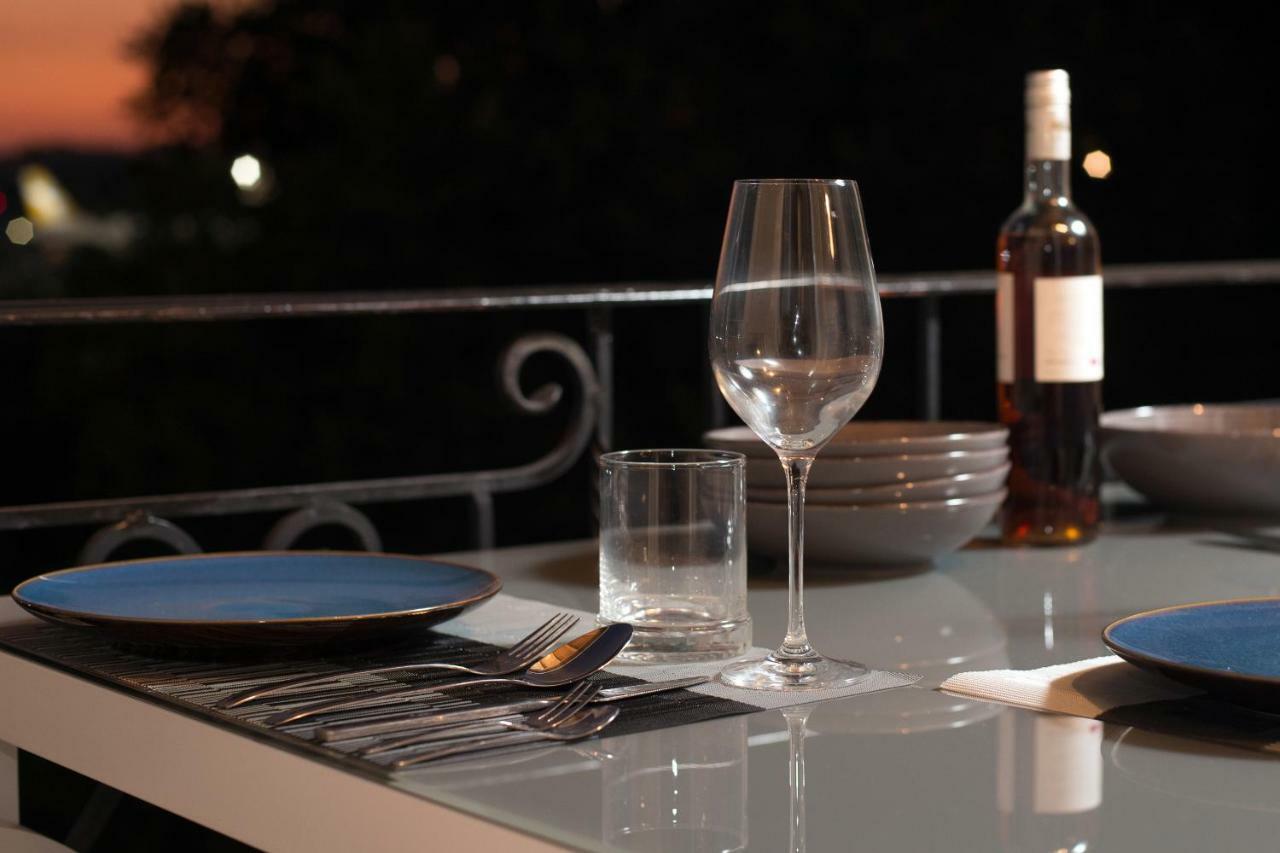 Corfu City Design Residence Bagian luar foto